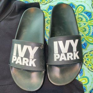 Women’s Ivy Park Slides Sz.9